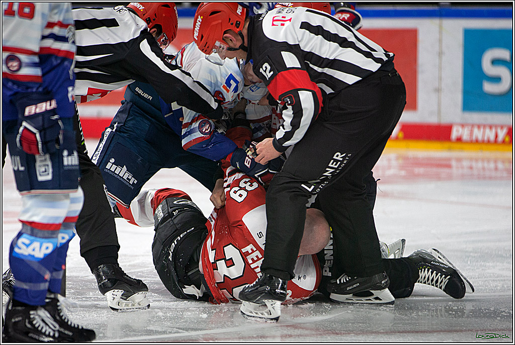 PENNY DEL; Koelner Haie-Adler Mannheim; Koeln, 21.03.2023